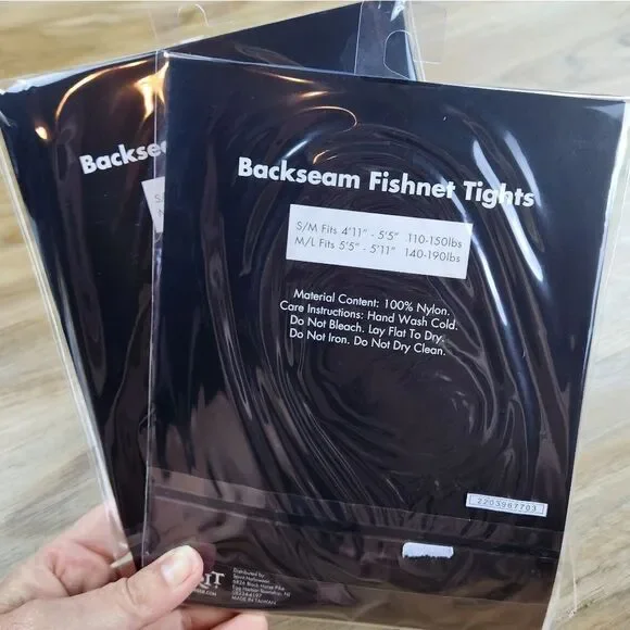 🔹️NWT Black Back Seam Fishnet Tights Small/Medium - Picture 3 of 4